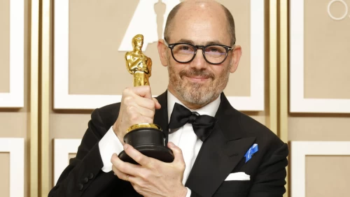 História de espionagem de Simon Riske vai acontecer na Netflix