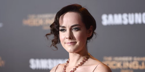 Jena Malone diz que foi abusada nas gravações de Hunger Games