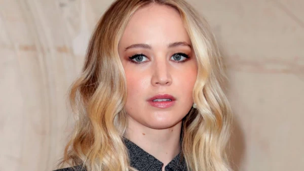 Jennifer Lawrence fica ferida e faz parar gravações de Don't Look Up