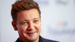 Jeremy Renner está pronto para regressar a 'Mayor Of Kingstown' após acidente grave